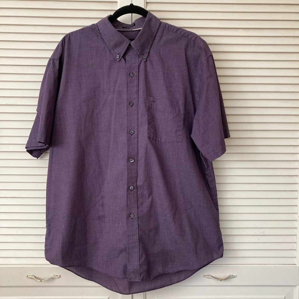 Van Heusen Men’s purple formal button down